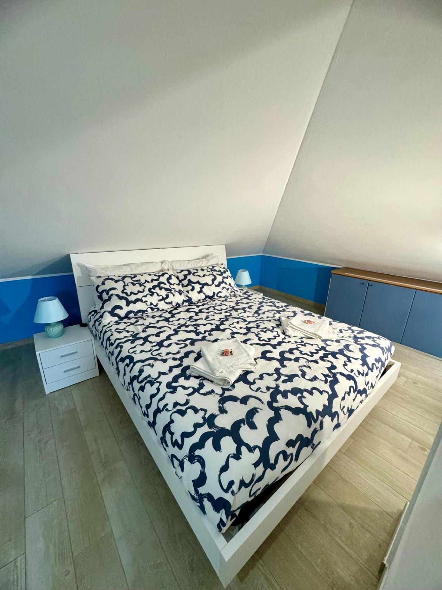 Sky Loft Apartman Alba Kültér fotó
